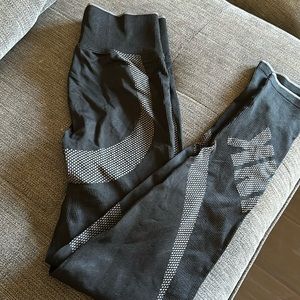 Leggings -Pink by Victoria secret